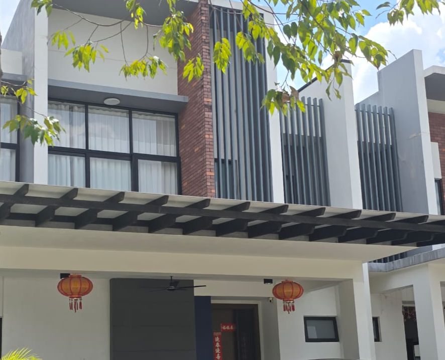 Aluminium composite panel awning over an entrance
